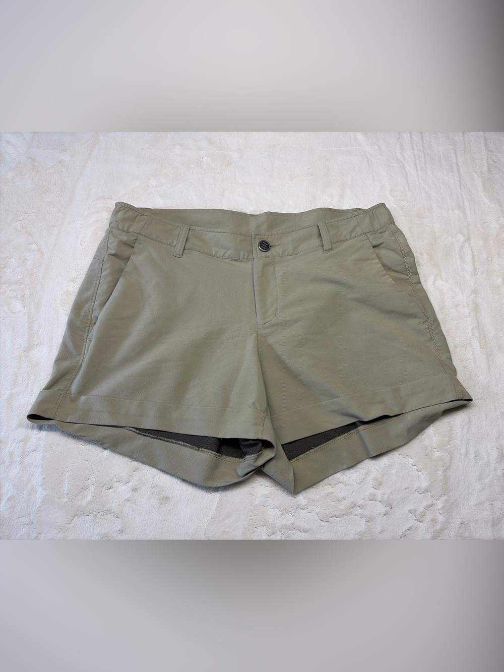 Free Fly Shorts Khaki Cuffed Bamboo Stretch Lightweight Outdoor Women’s Sz M